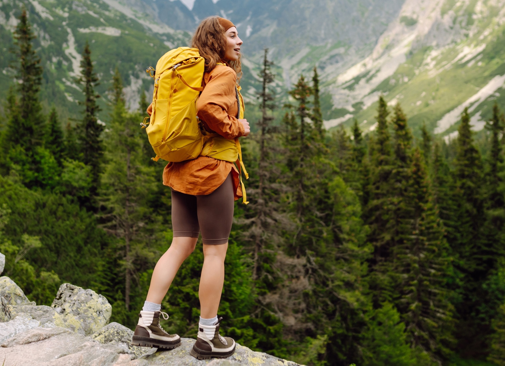 ВЦИОМ: отдых в заповедниках больше всего предпочитают образованные горожане